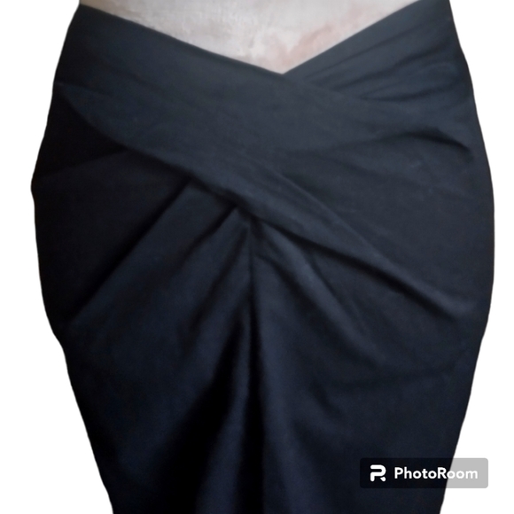 MICHAEL by MICHAEL KORS| BLACK A-LINE SKIRT SIZE 0 - Picture 4 of 13